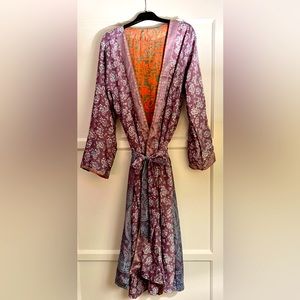 Reversible print silk Kimono